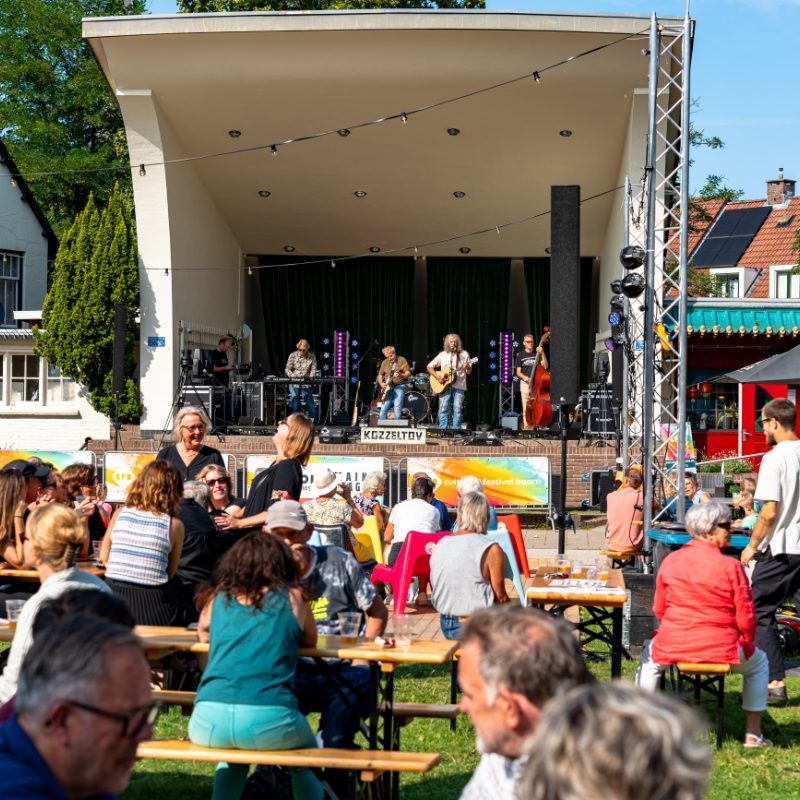 Cultureel Festival Baarn 2024 - Fotograaf Scippio van Olmen- Scippio CFB 2024 - L316 - Mainstage Kozzeltov